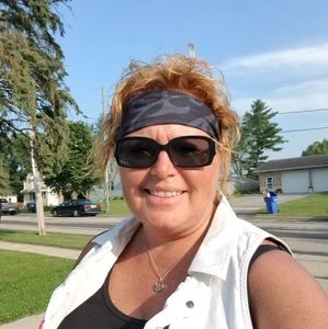 Meet your Posher, Lori